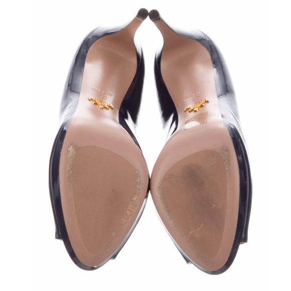 Prada Navy Blue Patent Peep Toe Heels Shoes Sz 40 - Picture 7 of 9